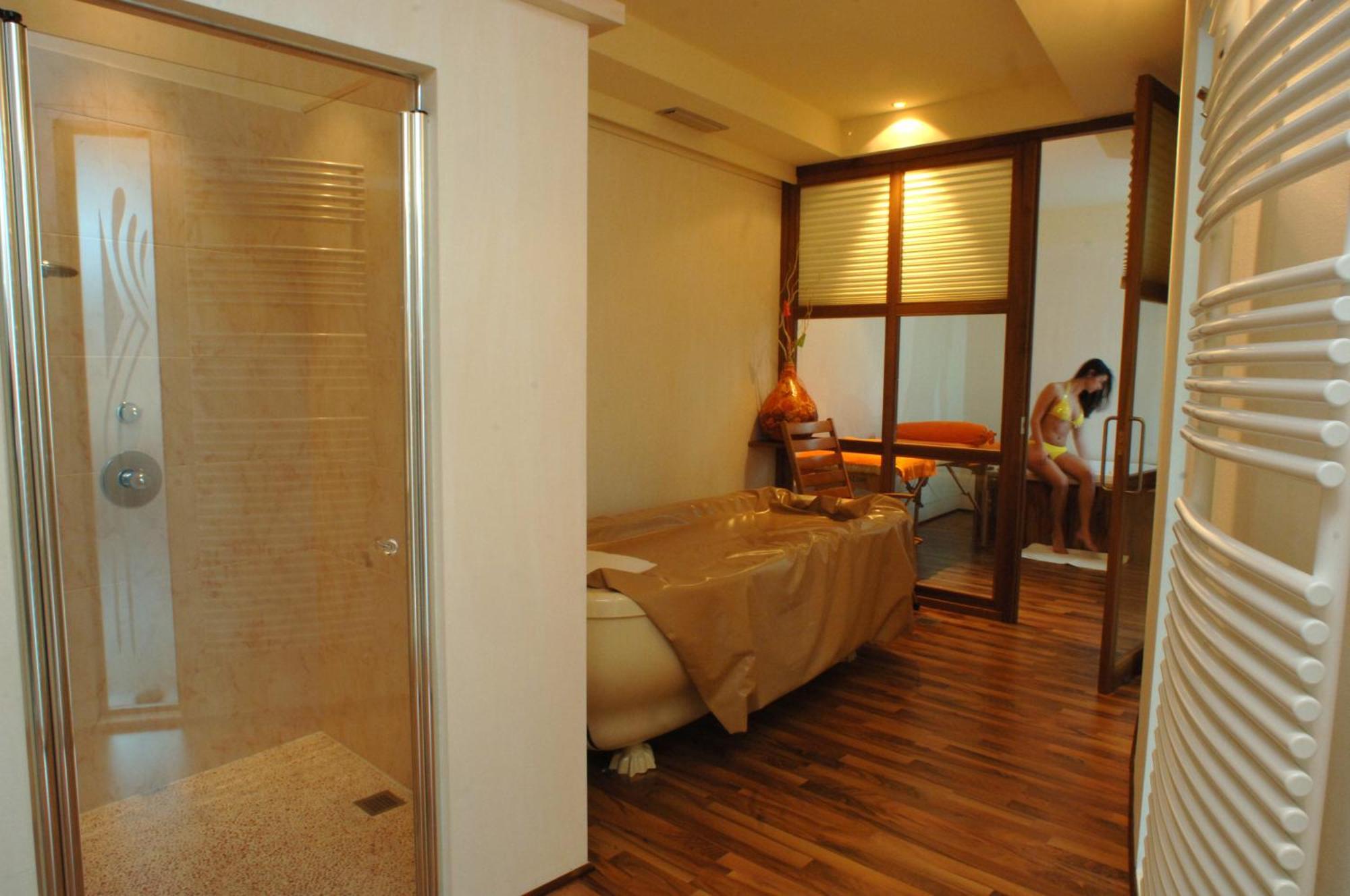 Berghotel Miramonti Tesero Εξωτερικό φωτογραφία